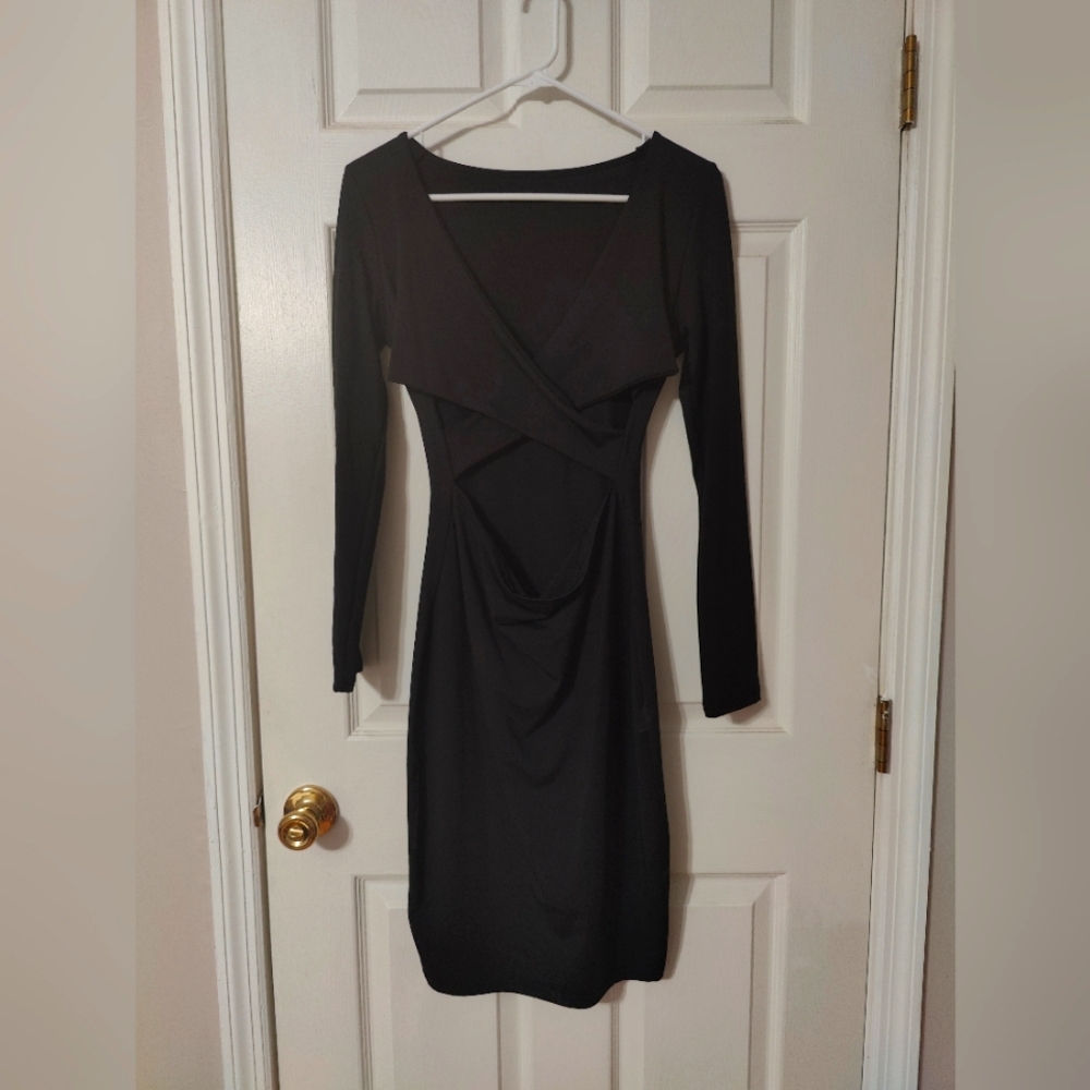 Bodycon black dress